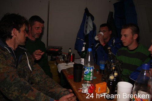 24h08 042