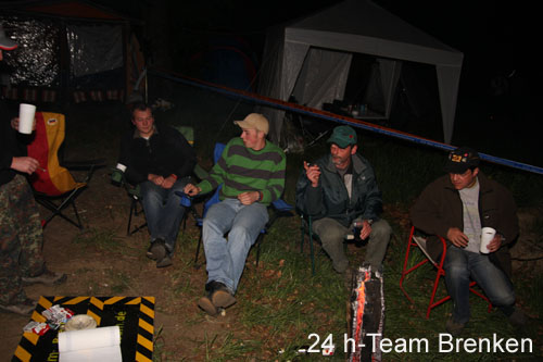 24h08 214