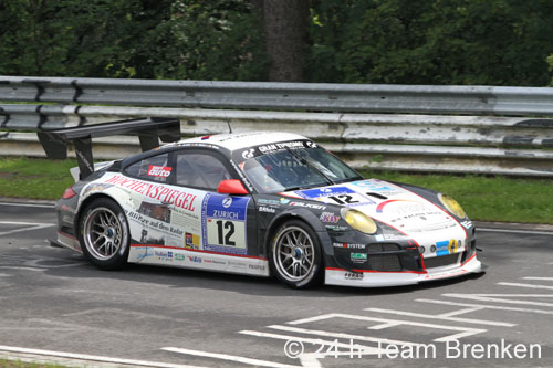 24h 2011 121