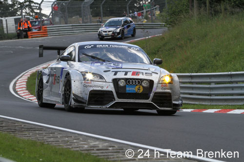 24h 2011 563